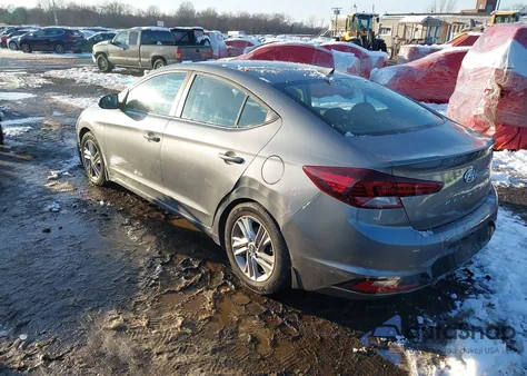 2019 Hyundai Elantra Sel z USA, uszkodzony, nr VIN 5NPD84LF1KH465376